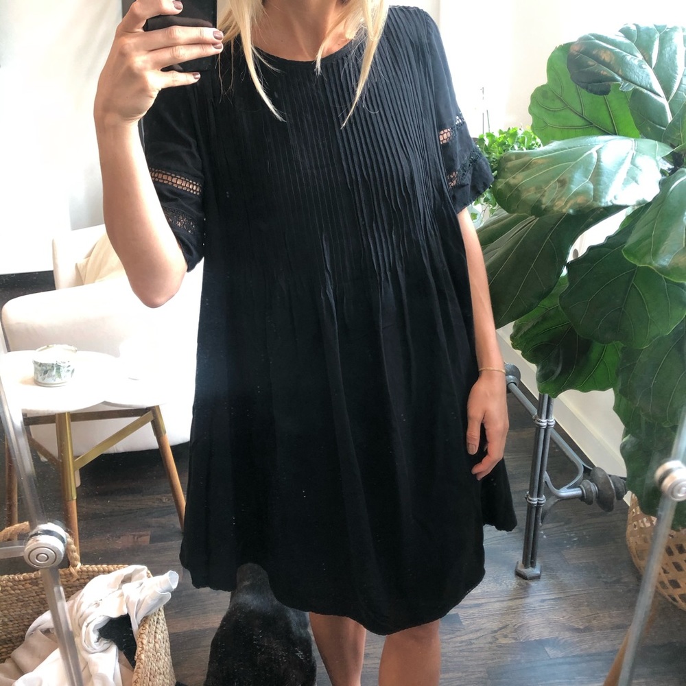 Aritzia Wilfred shift dress